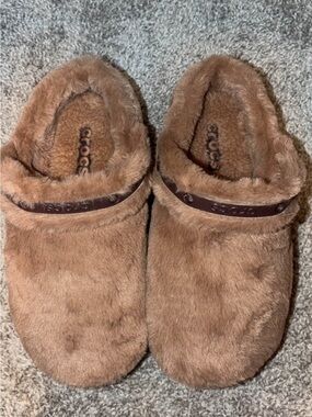 CROCS Brown Plush Fuzzy Slip-On Clogs